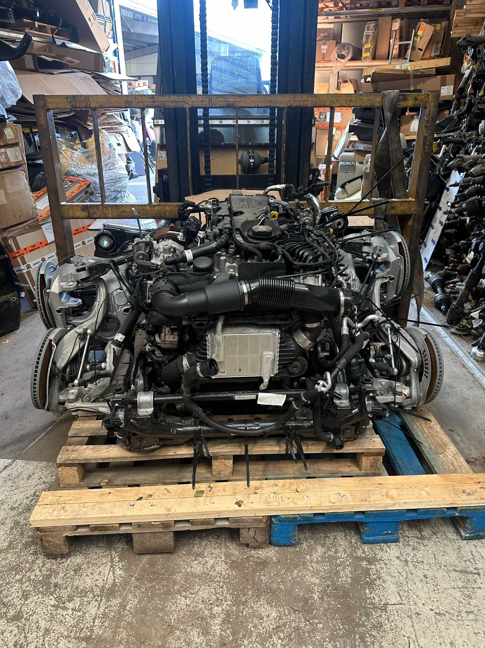 Range Rover Velar Motor 2.0 Diesel 2.0L AJ21D4 LR141368