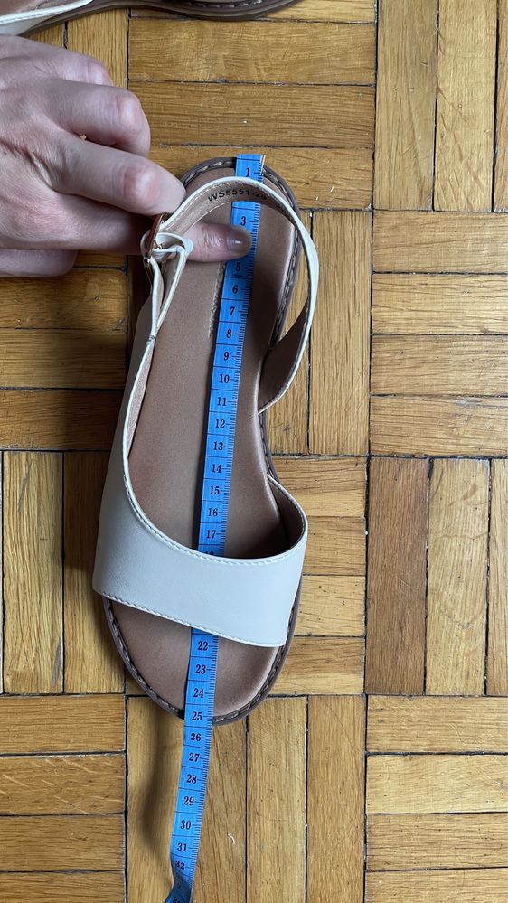 Sandały 37 Clara Barson CCC