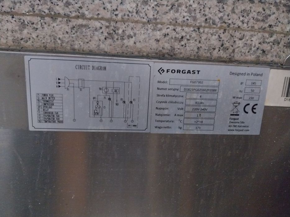 Gastronomiczny, stół chłodniczy z blatem marmurowym "Forecast "