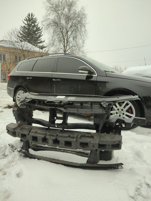 Телевізор Пассат б6 установочна панель  Passat b6 Передня панель