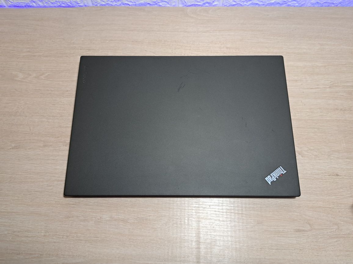 Ноутбук Lenovo T560/i5-6200U/8 Gb/SSD 128 Gb/Intel HD 520 2 Gb