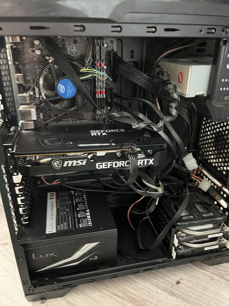 Komputer stacjonarny pc rtx3050 i5-10