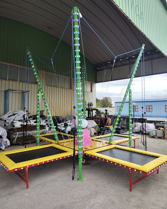 Trampolim de elásticos profissional