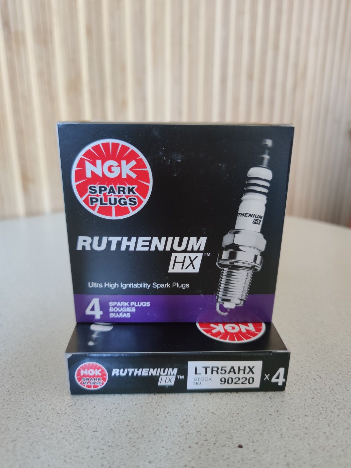 Свічки запалювання NGK Ruthenium HX нові
4 шт. комплект - 2000 грн