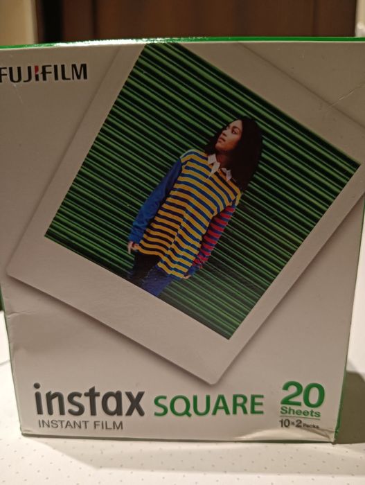 Film Instax square 20