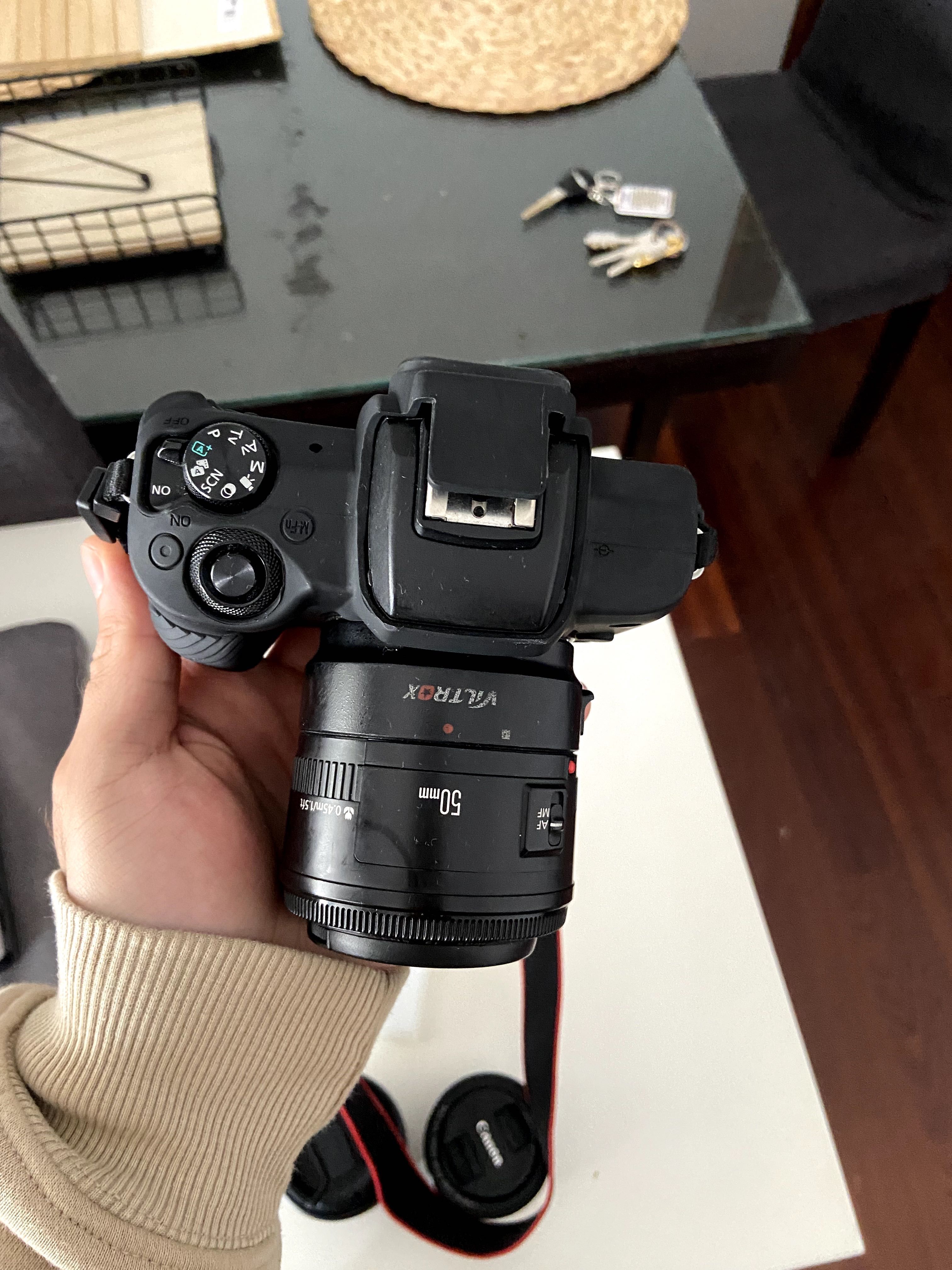 canon m50 mark II com objetivas