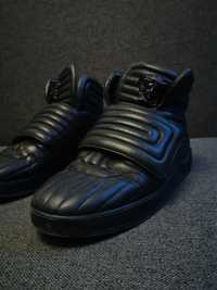 Buty Versace pikowane