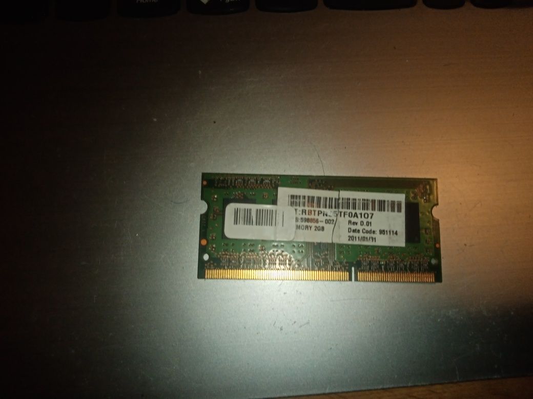 2GB 1RX8 PC3-10600S-9-10-b1