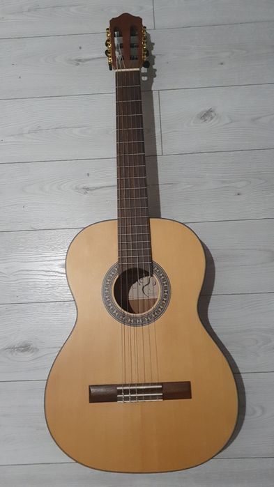 Gitara klasyczna idealna dla dziecka na początek  rozmiar 7/8 kantare