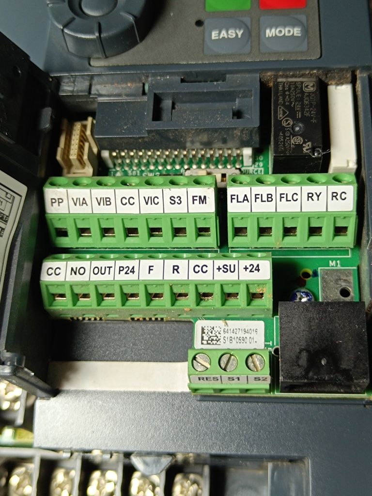 Falownik Toshiba vf-s15