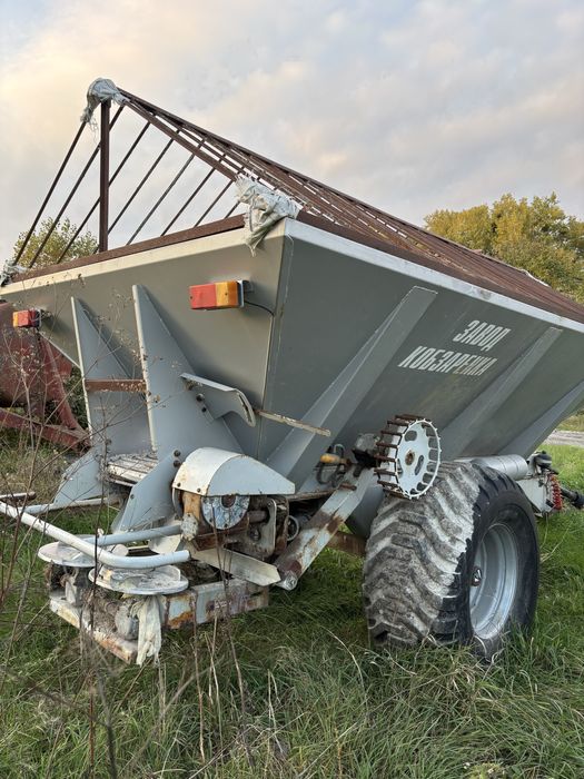 Розкидач міндобрив РМД-6 Кобзаренко/Розкидач МВУ-6/МВУ-8
