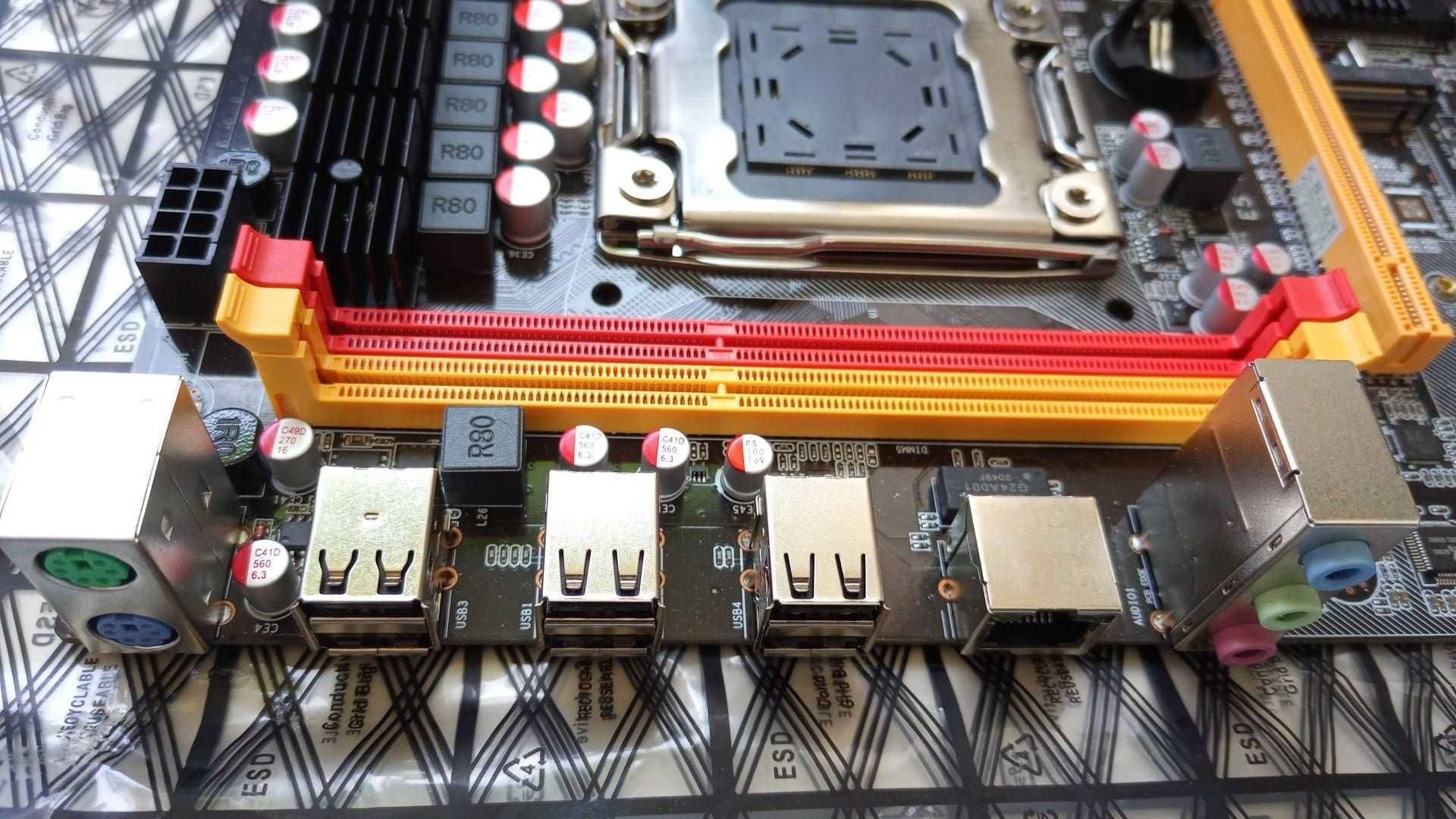 Материнская плата S2011 X79 под Intel Xeon S2011 V1 / V2 DDR3 4 x DIMM