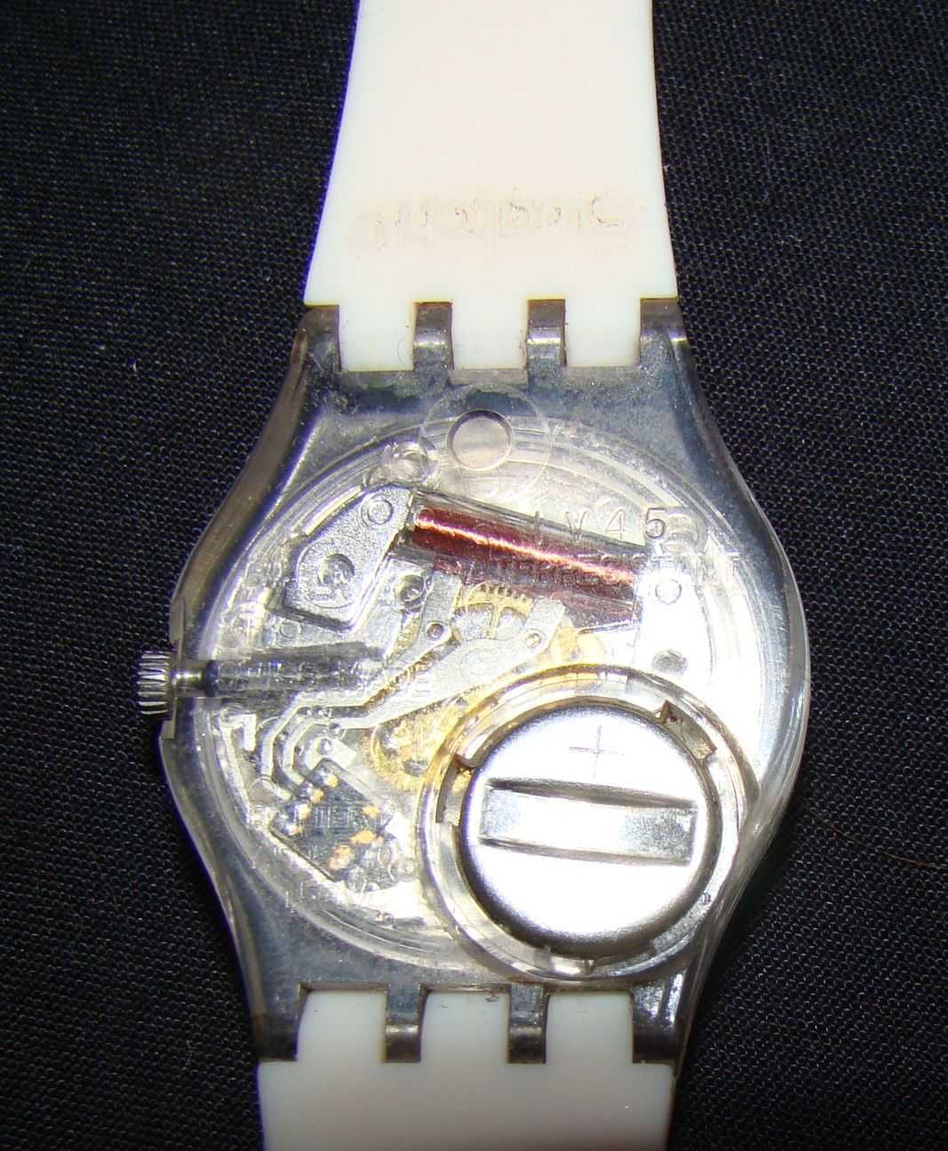 SWATCH zegarek dziewczęcy kolorowa tarcza LK372