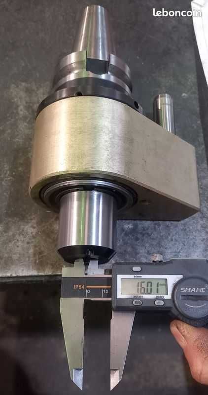 cone ISO 40 para refrigeração ao centro das ferramentas