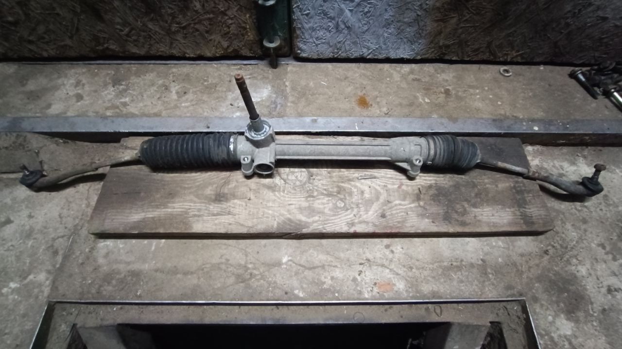 Рулевая рейкаTRW Fiat Panda 2