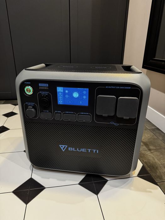 Продам Bluetti AC200P