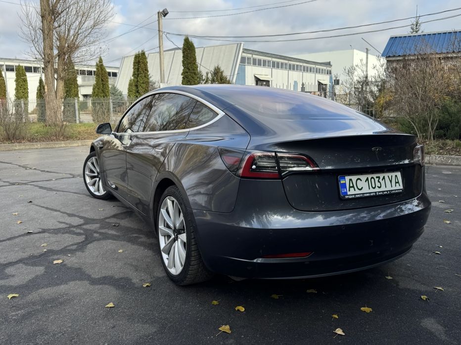 Tesla 3 Long Range | 440 км 75кВт | в ідеальному стані