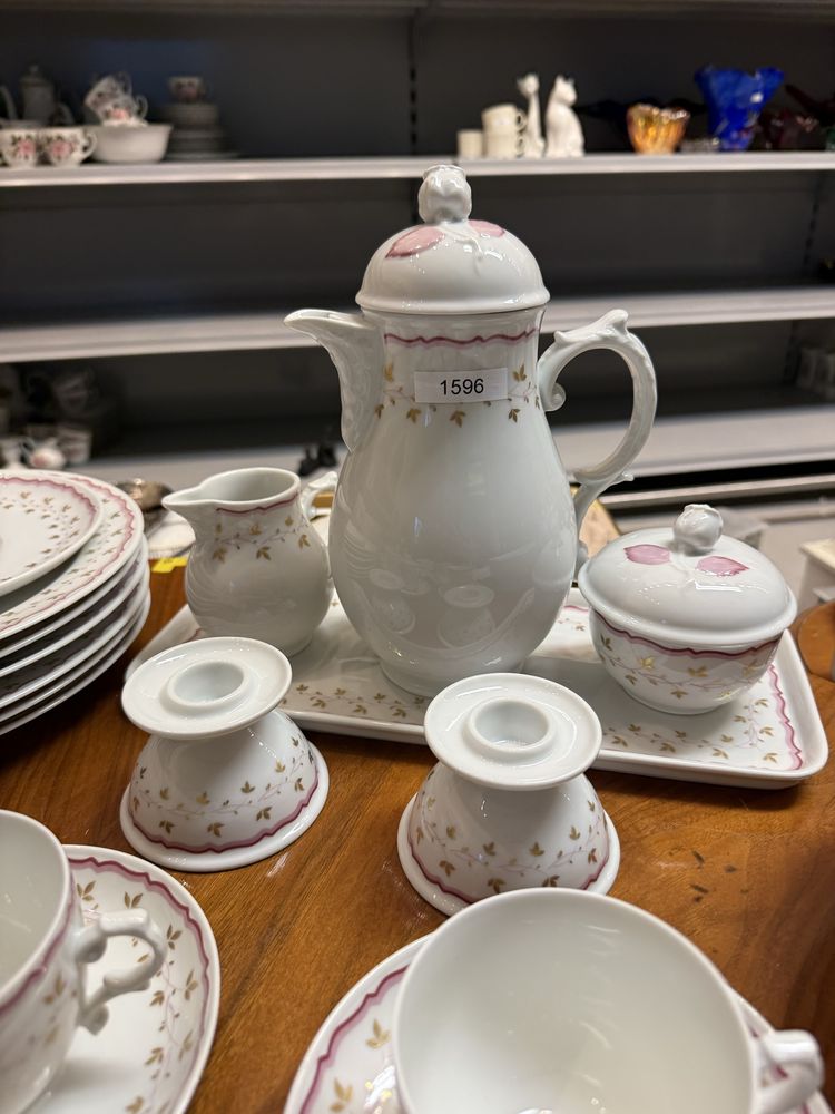 Serwis porcelanowy Furstenberg obiadowy śniadaniowy biała złote 1596