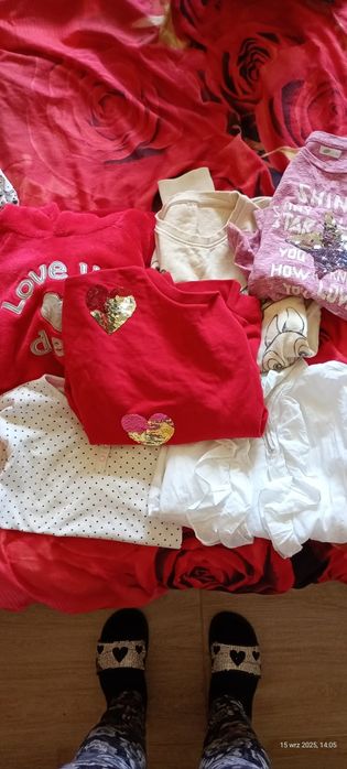 Sprzedam paczkę ciuchów dla dziewczynki