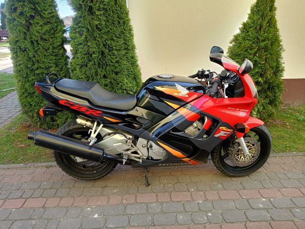 Honda cbr 600 f3 tylko 17tys  bezwypadkowy super stan oryginał