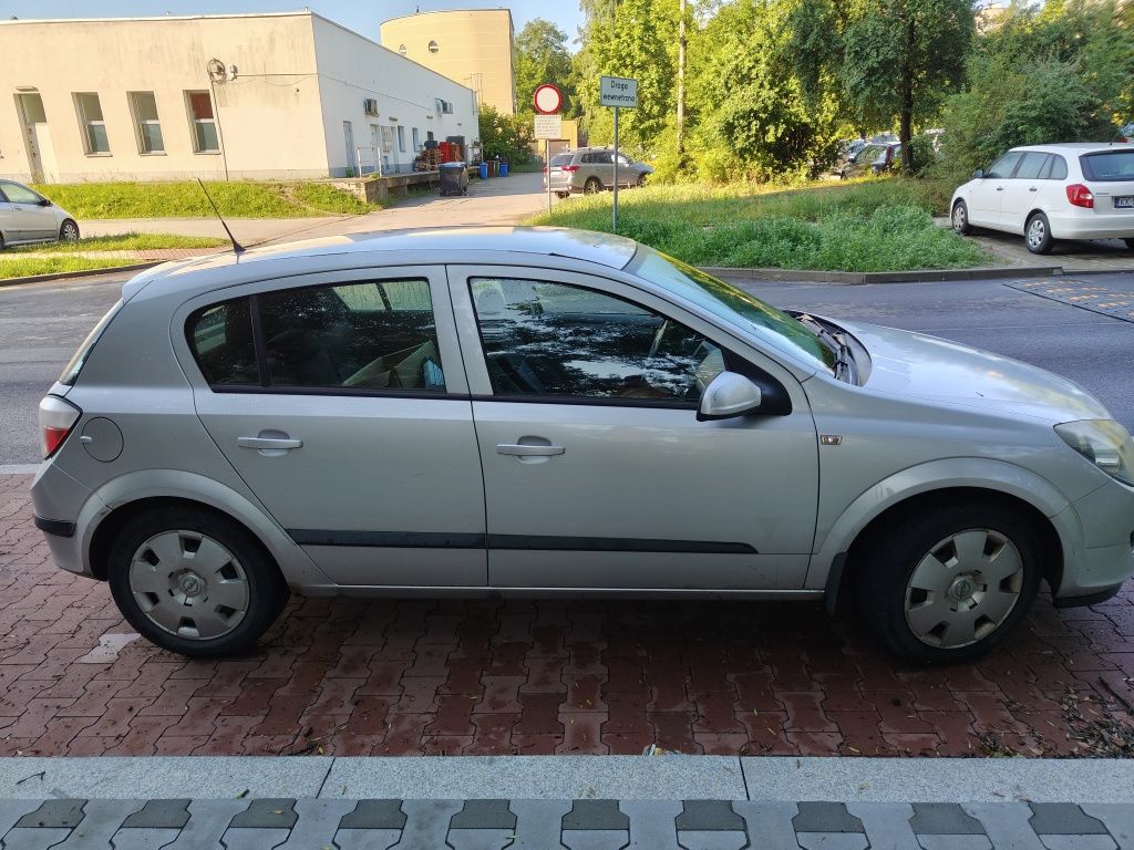 Opel Astra 1.4 lpg