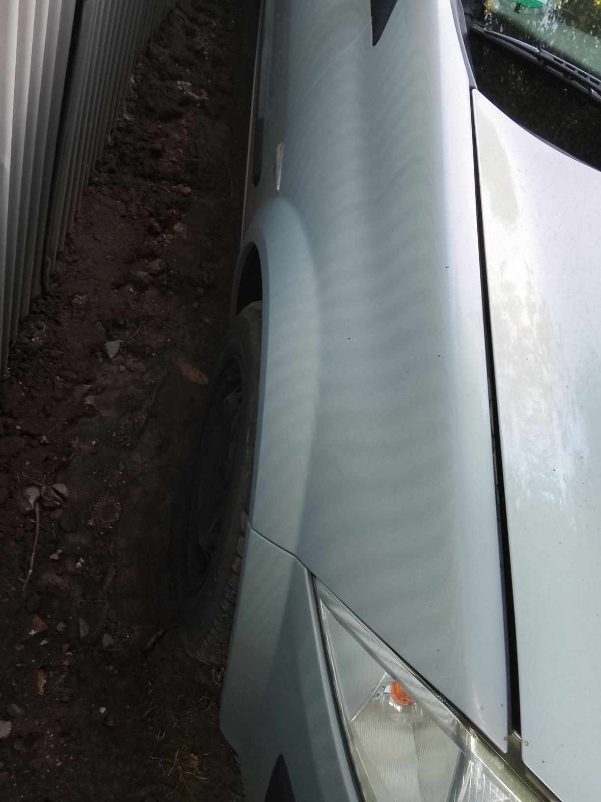 Zderzak przedni przód kompletny Megane II mv632