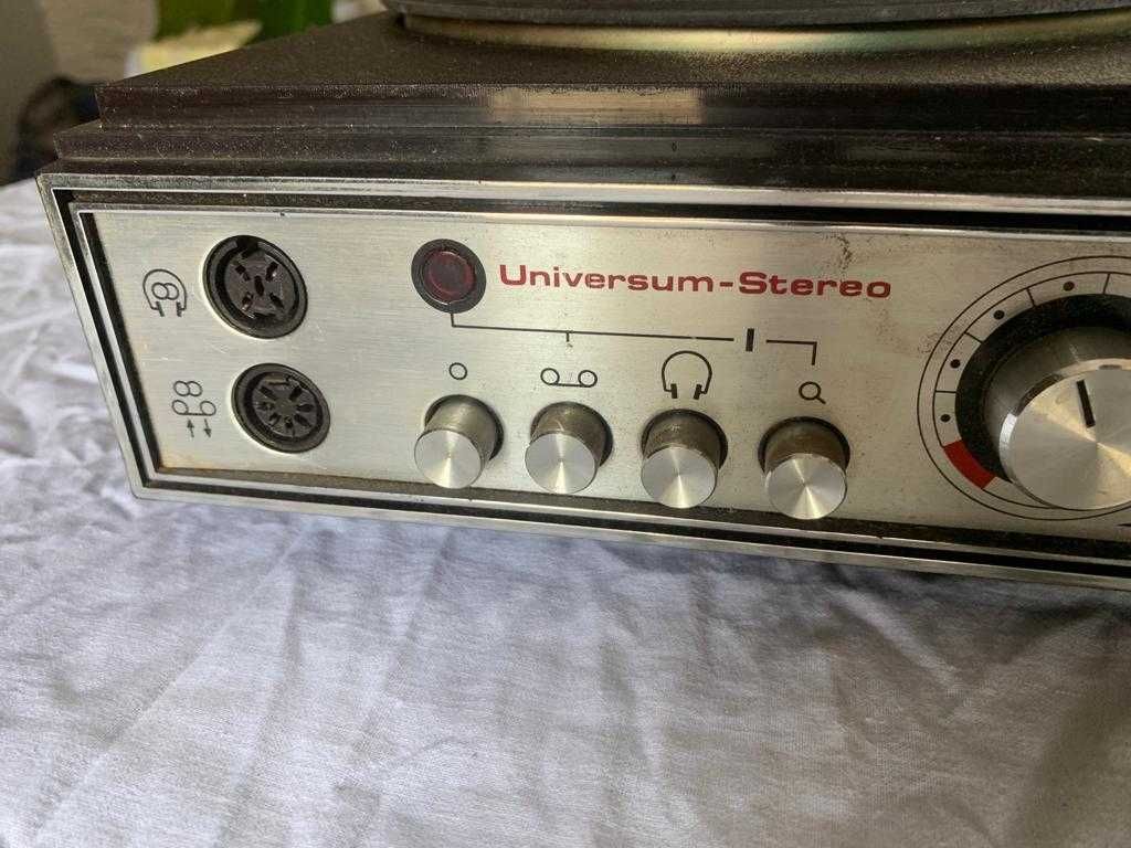 Gramofon Universum-Stereo