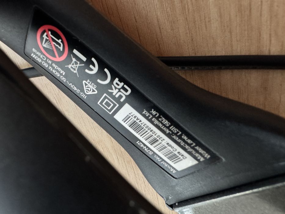 Профессиональный утюжок ghd max