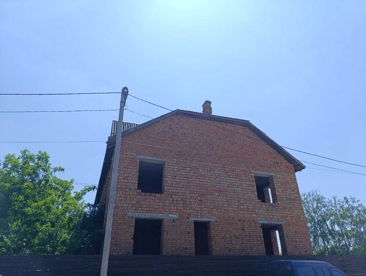 Об’єкт незавершеного будівництва, площею 203,20 кв.м. Чернівецька обл.