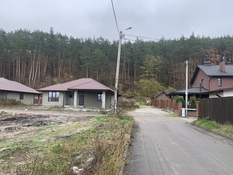 Продам дом коттедж під лісом клубний дім Гнідин Гнедин