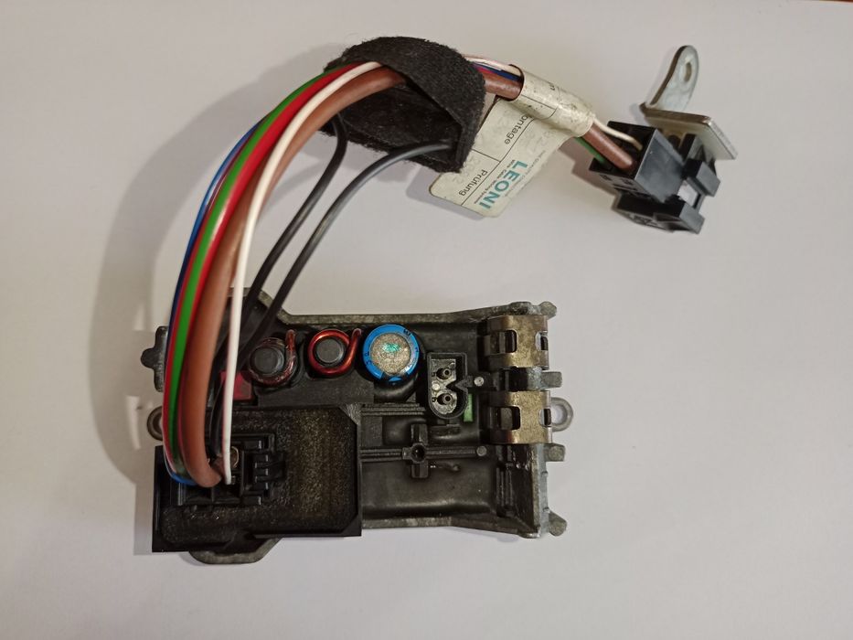 Реле регулятора моторчика печки + электропроводка Mercedes