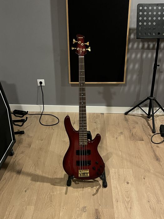 Baixo Yamaha TRB 4 II Japan