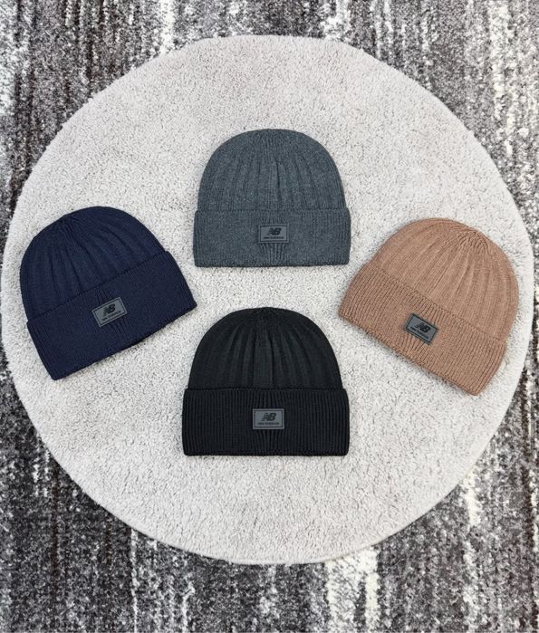 Оптом чоловічі шапки відомих брендів