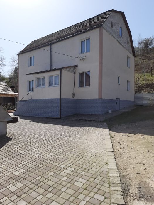 Продам цегляний будинок 170кв.м.  5 кімнат. ЖИТОМИР.