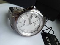 Титановые японские часы Citizen Eco-Drive AW1490-50A, Сапфир, РРЦ $395