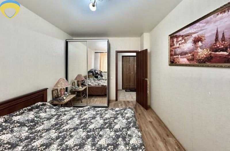 Продам 1-к  квартиру укомплектовану - ЖК 7 Небо