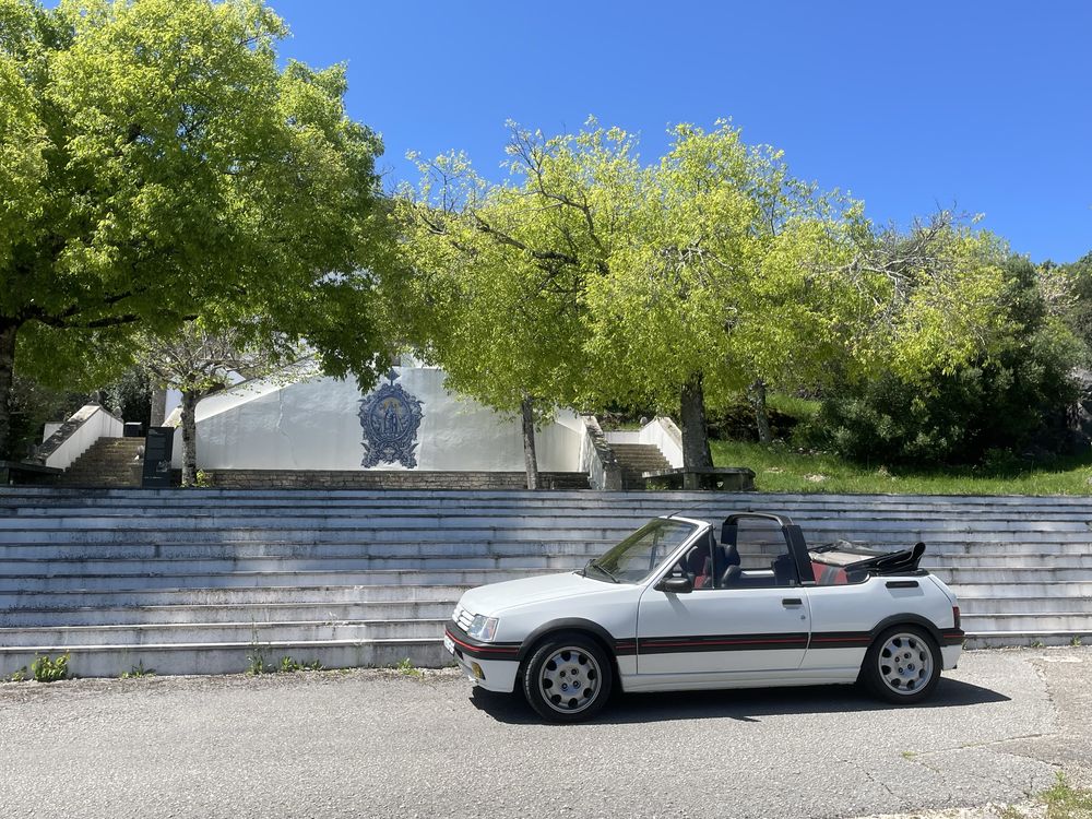 Peugeot 205 CTI 1.6 - Clássico com estilo