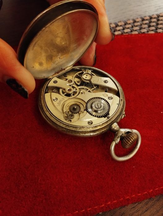 Zegarek kieszonkowy stary antyczny około 1900 rok. Srebrny!
