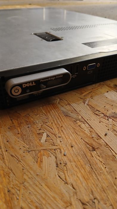 Serwer Dell Poweredge R300