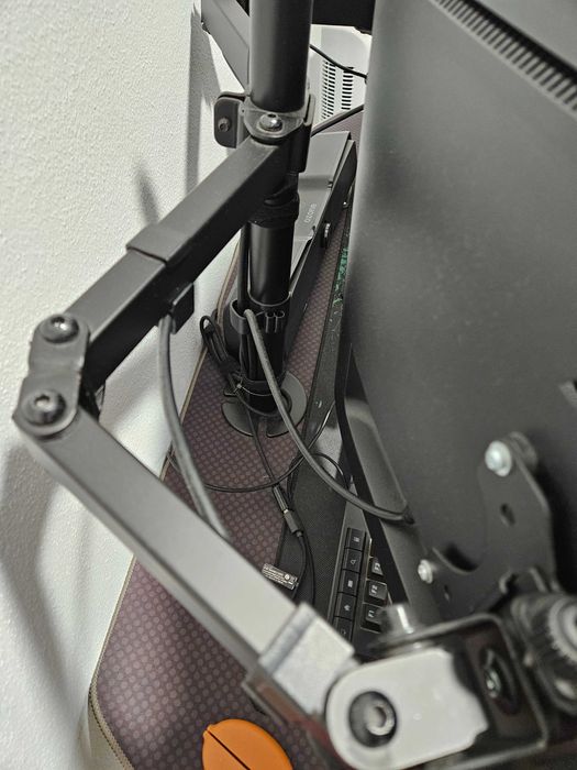 Monitores 24 e 27 + Suporte