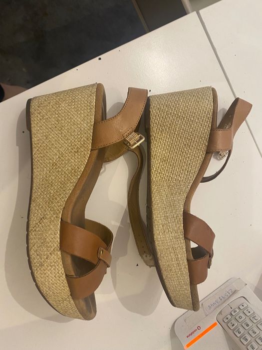 Sandálias de cunha, Clarks,  castanhas, em pelo, 39
