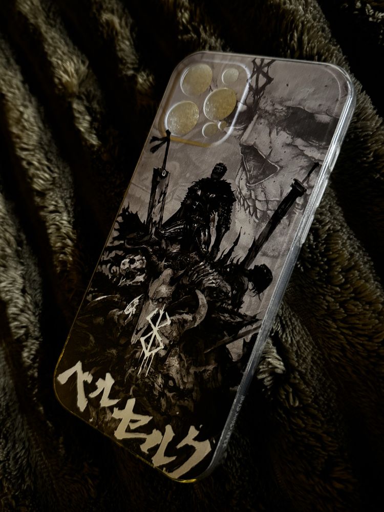 чохол на Iphone 12 pro max