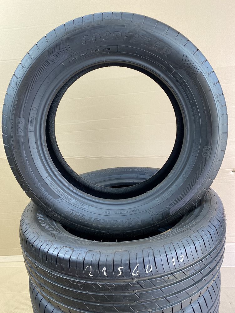 Goodyear 215/60r17