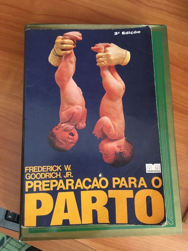 Livro preparacao para o parto antigo