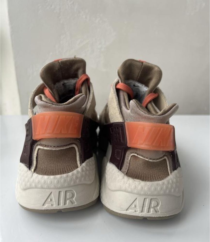 Кросівки 37,5 р Nike