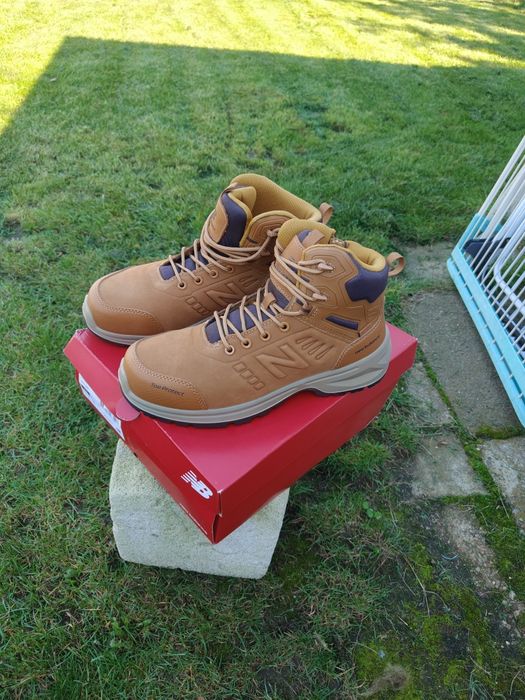 Buty robocze New Balance calibre 43 nowe okazja