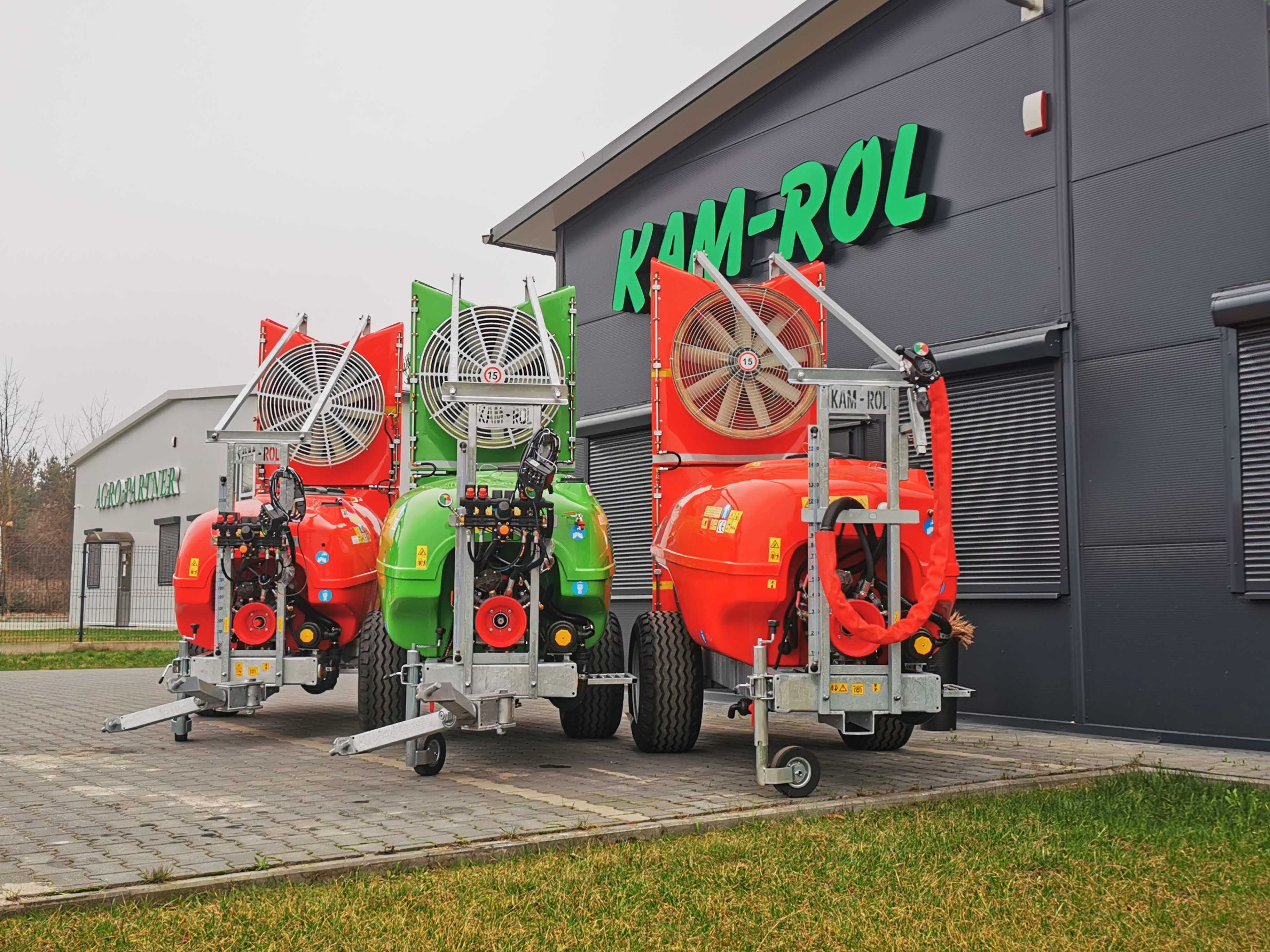 Opryskiwacz sadowniczy KAM-ROL,1000l ,NOWY, dwa wentylatory,kolumna