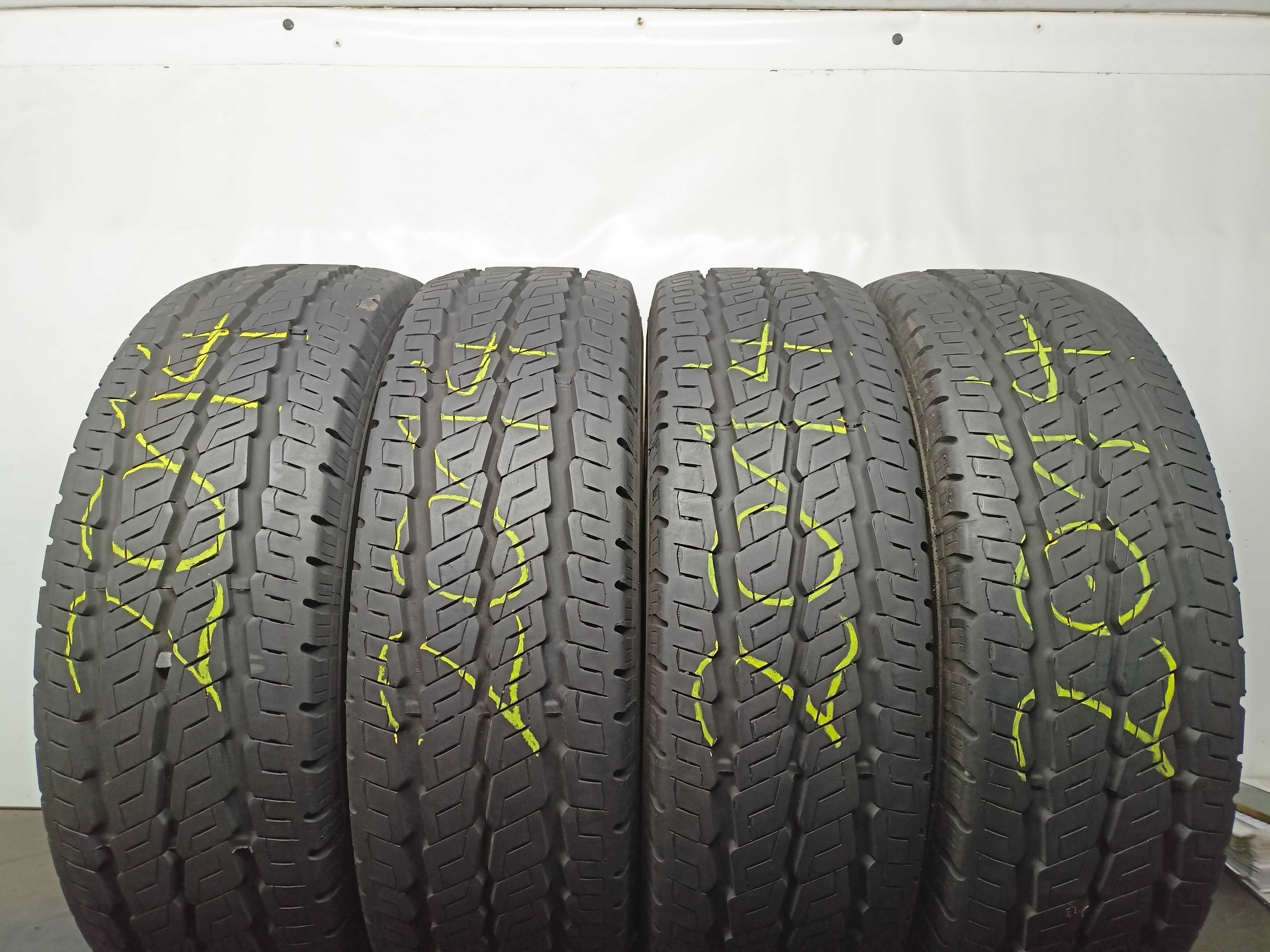 Continental VanCampek 225/75/16C 20-19r. 116R 2x9,3mm 2x9,2mm (2014)