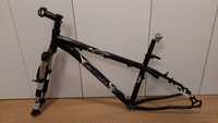 Rama Gary Fisher Wahoo 15" + amortyzator Rock Shox + sztyca. Frameset