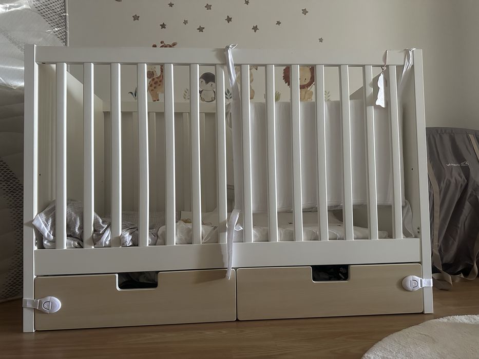 Berço ikea branco e beje